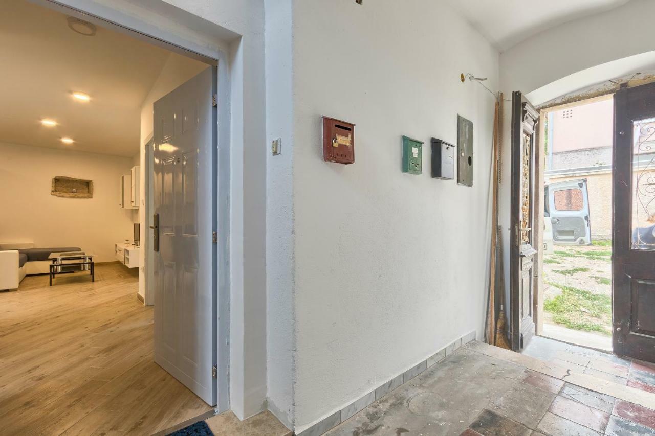 Apartment Petra Pula Zewnętrze zdjęcie