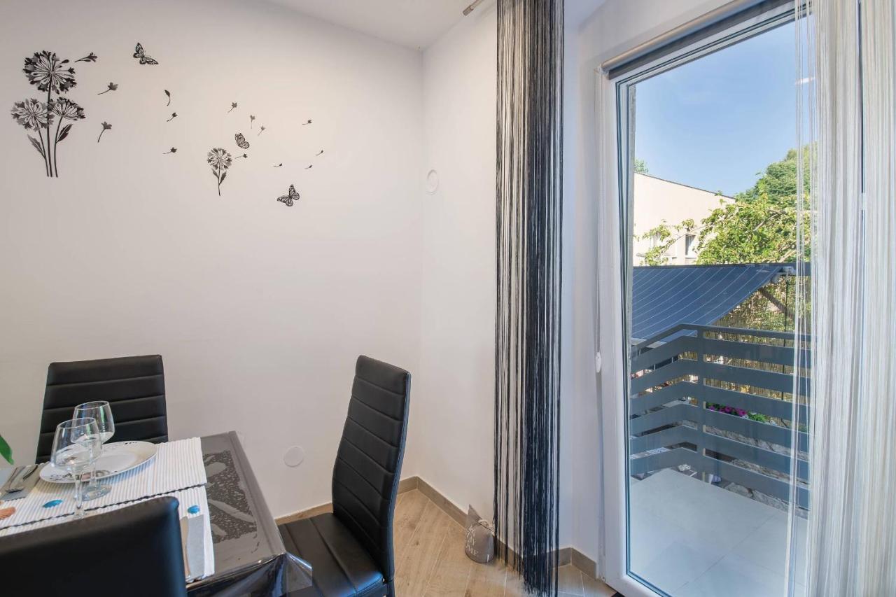 Apartment Petra Pula Zewnętrze zdjęcie